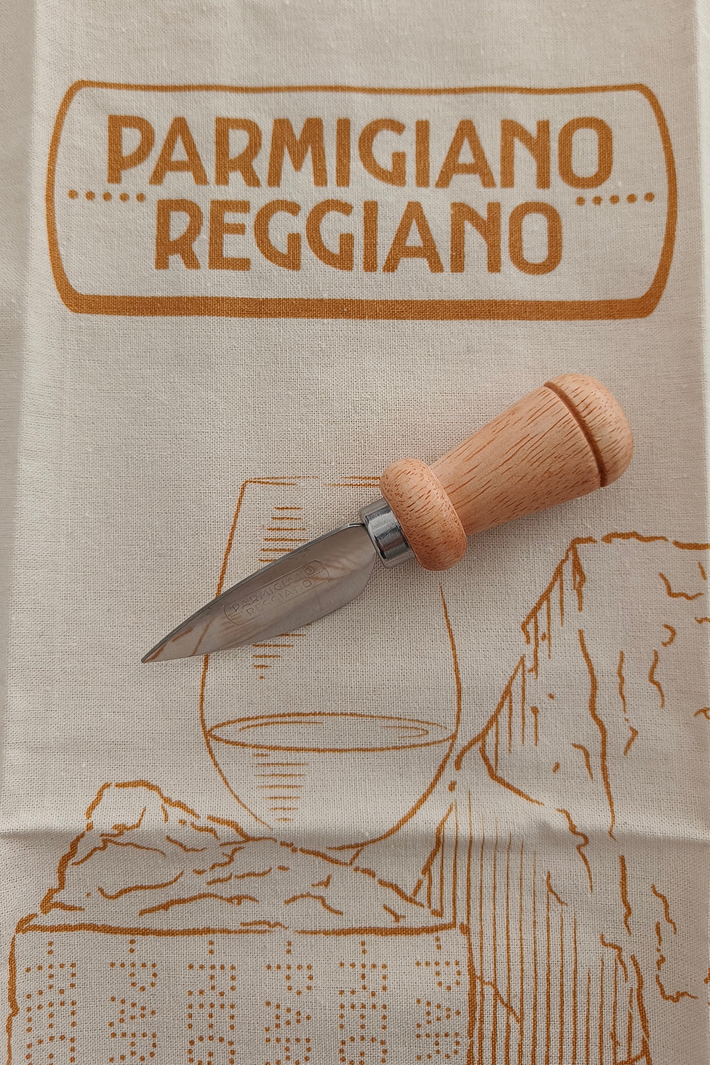 Officiel Parmigiano Reggianos kniv